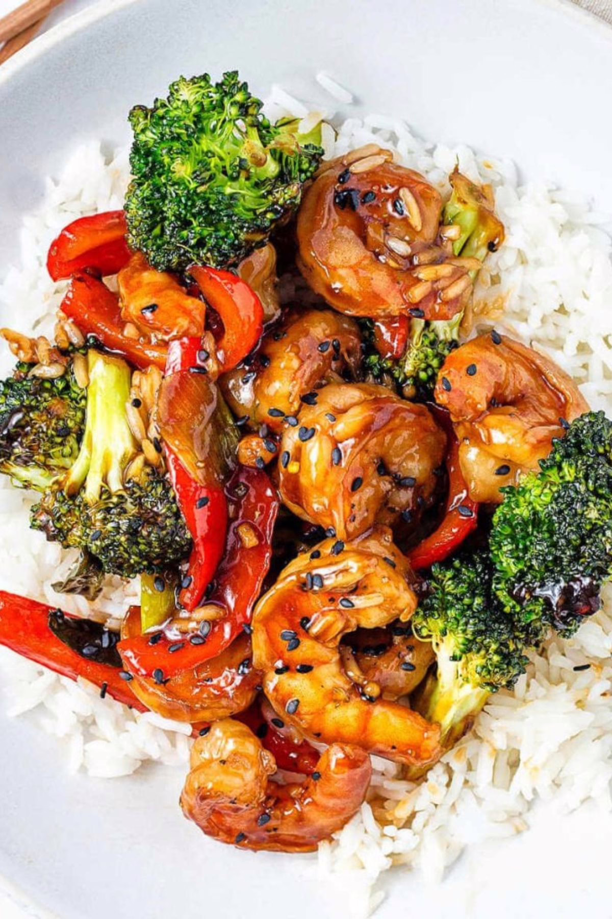 Shrimp Stir Fry with Broccoli and Bell Peppers